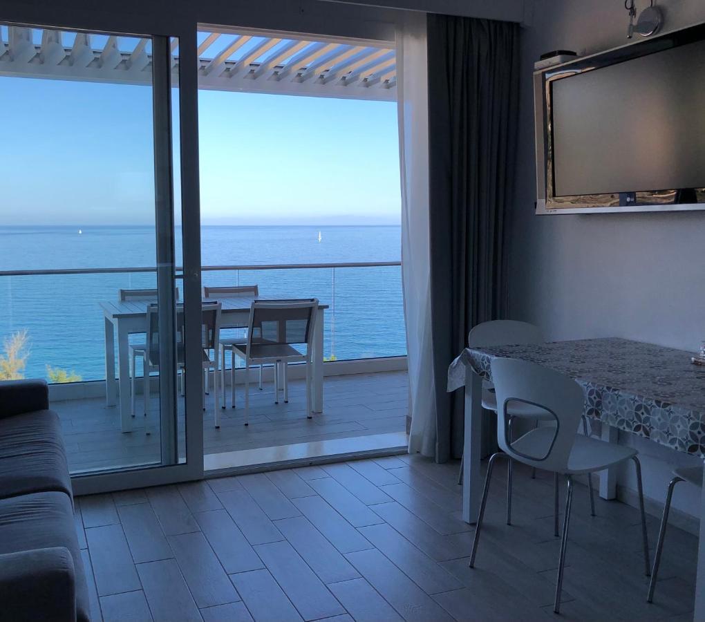 La Dolce , Fronte Mare Casa vacanze *